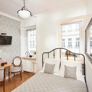  Apartament Mokotowska Place For